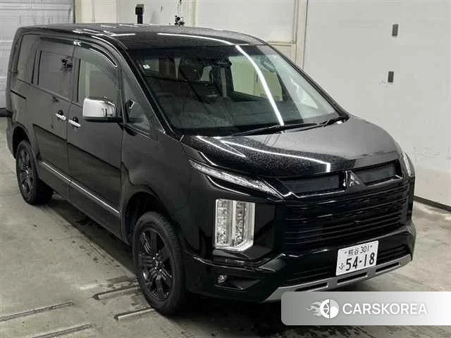 Mitsubishi Delica D:5 2020 из Японии