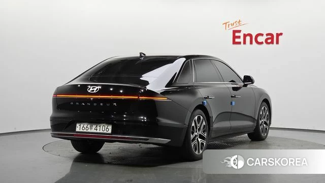 Hyundai Grandeur (GN7) 2024 Черный из Кореи