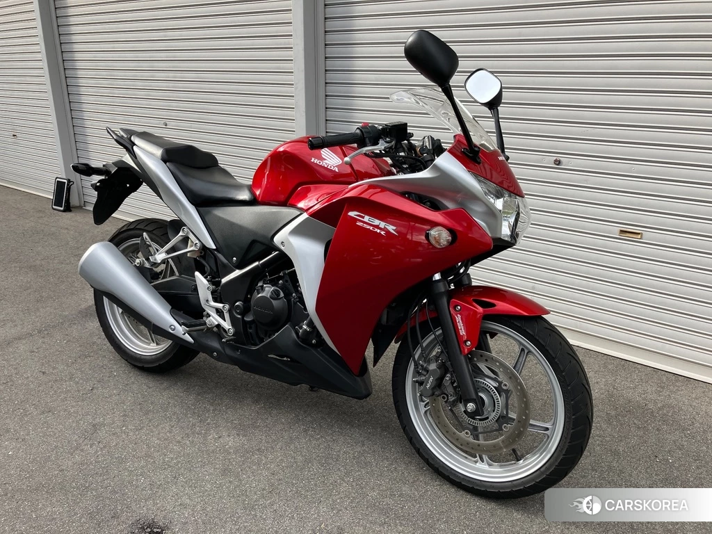Проданный Honda CBR250R ABS 2011 из Японии