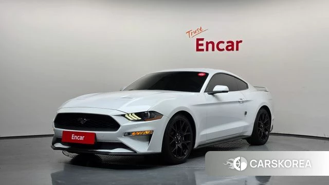 Ford Mustang 2018 Белый из Кореи