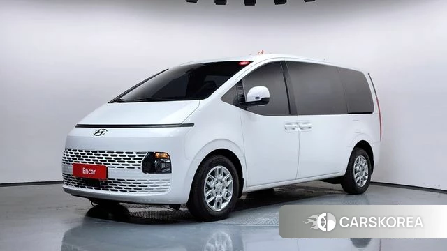 Hyundai Staria 2022 Белый из Кореи
