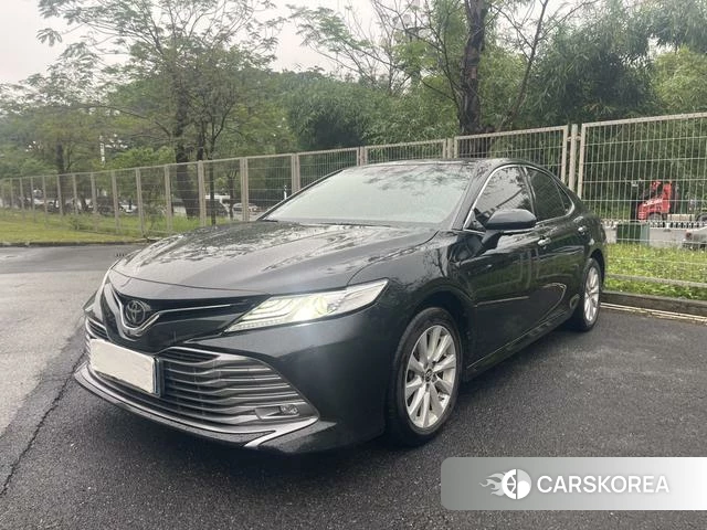 Toyota Camry 2018 Черный из Китая