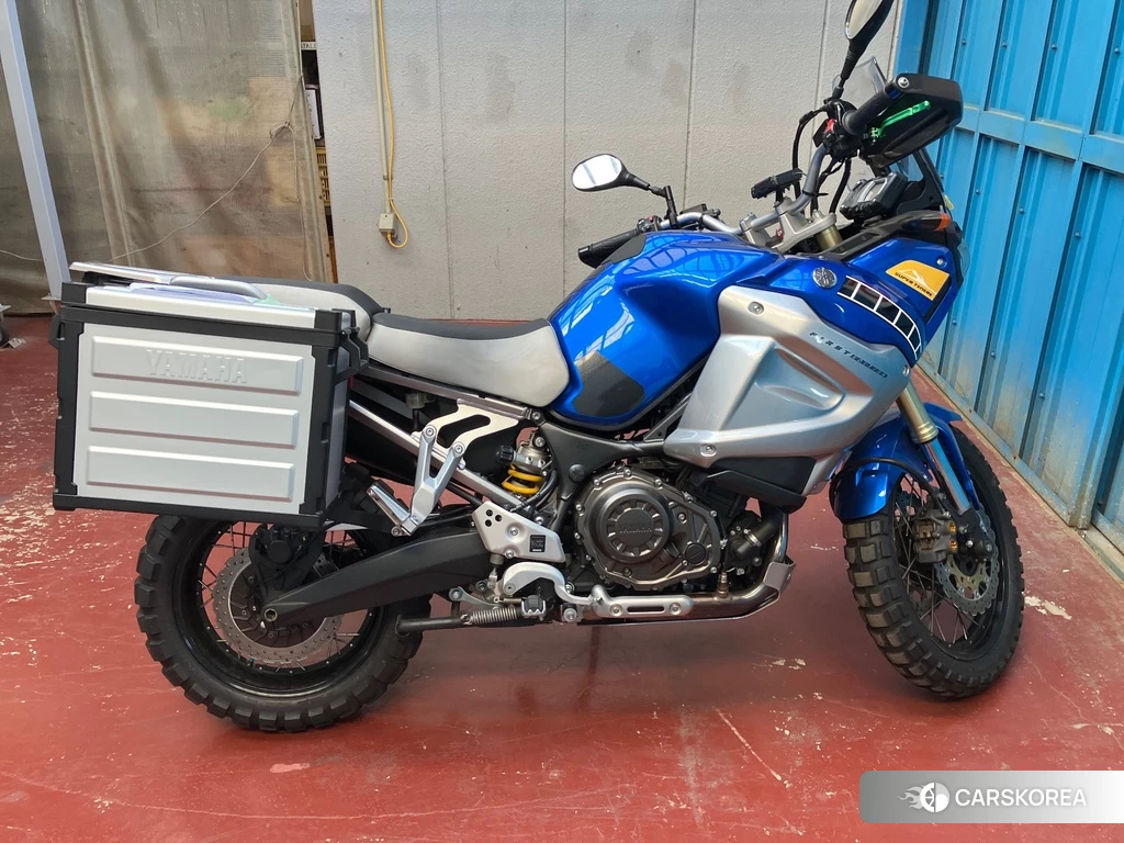 Проданный Yamaha XT1200Z SUPER TENERE 2011 из Японии