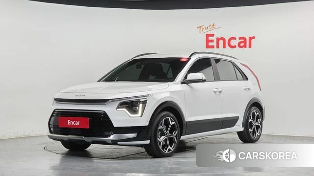 Kia Di Ol Nu Niro 2025 Белый из Кореи