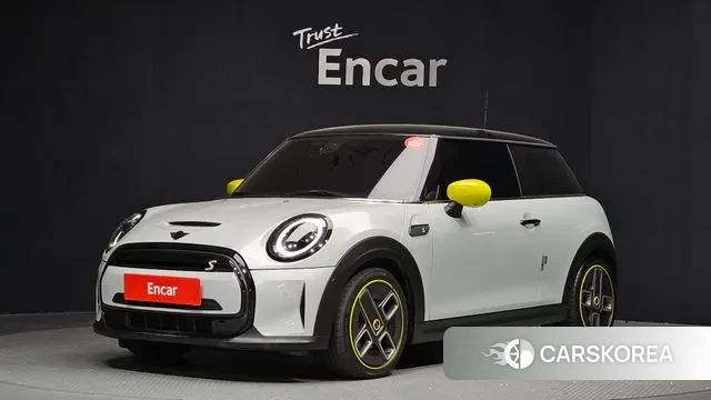 Mini Cooper Electric 2022 Серебряный из Кореи