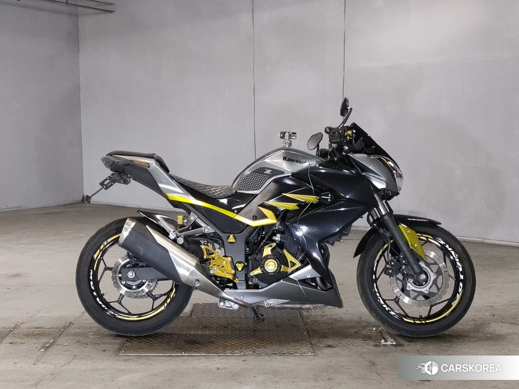 Проданный Kawasaki Z250 2015 из Японии, фото 2
