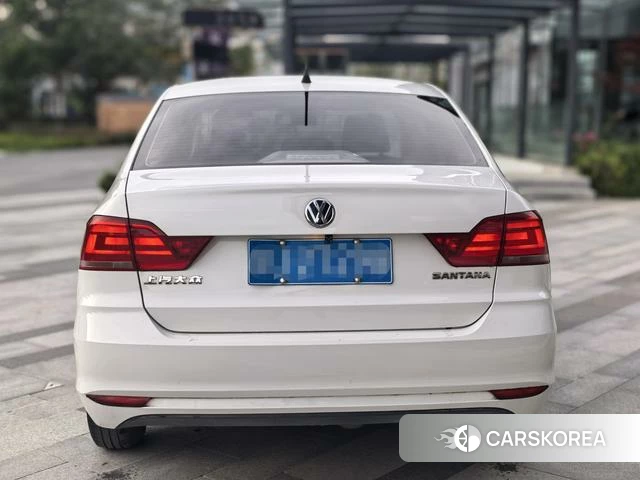 Volkswagen Santana 2021 Белый из Китая