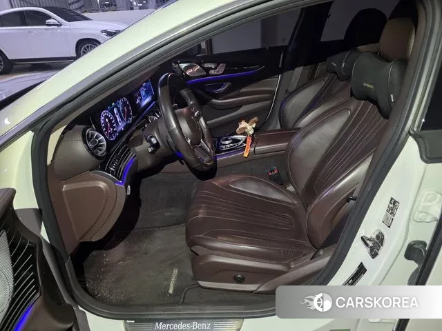 Mercedes-Benz CLS-Class C257 2019 Белый из Кореи