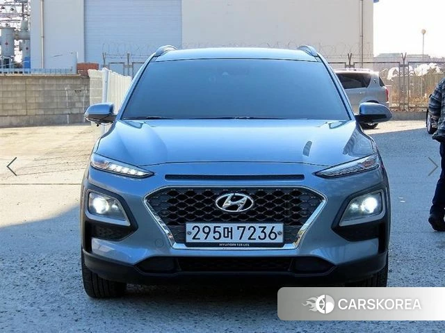 Hyundai Kona 2019 Серебристо-серый из Кореи