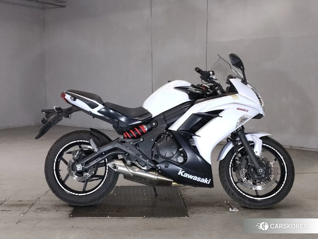 Проданный Kawasaki NINJA 650 id 4172004 из Японии
