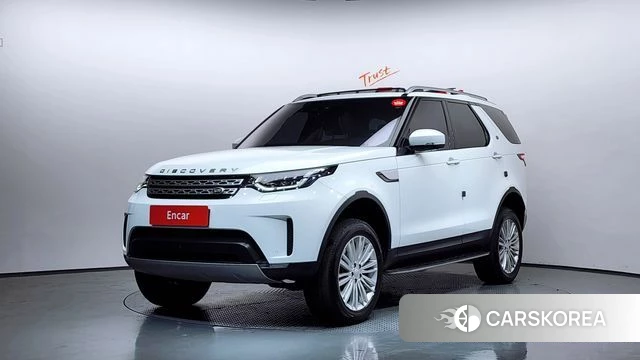 Land Rover Discovery 5 2018 Белый из Кореи