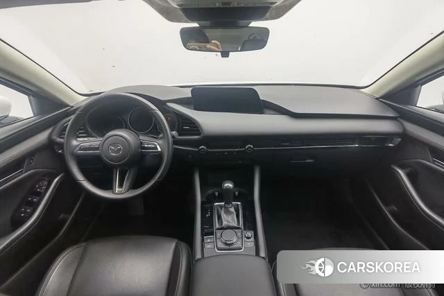 Mazda 3 Angkesaila 2023 Белый из Китая