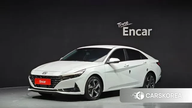 Hyundai Avante (CN7) 2023 Белый из Кореи