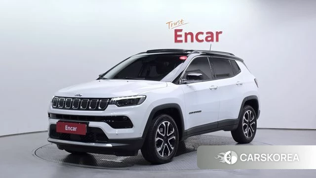 Jeep Compass 2nd Generation 2022 Белый из Кореи