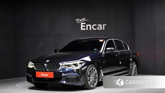 BMW 5 Series (G30) 2020 Черный из Кореи