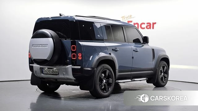 Land Rover Defender (L663) 2021 Небесно-голубой из Кореи