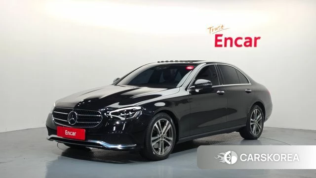 Mercedes-Benz E-Class W213 2023 Черный из Кореи