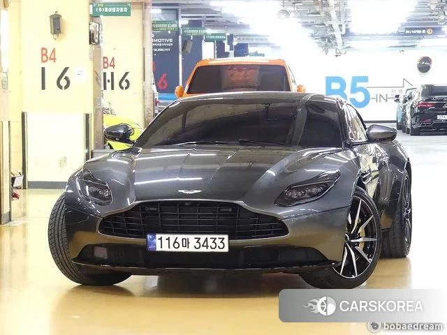 Aston Martin DB11 2020 Серый из Кореи