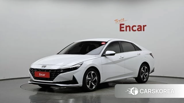 Hyundai Avante (CN7) 2023 Белый из Кореи