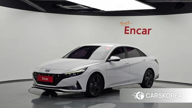 Hyundai Avante Hybrid (CN7) 2021 Белый из Кореи