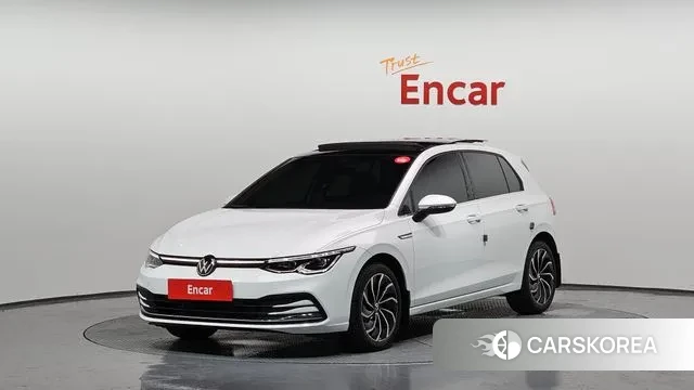 Volkswagen Golf 8th Generation 2024 Белый из Кореи