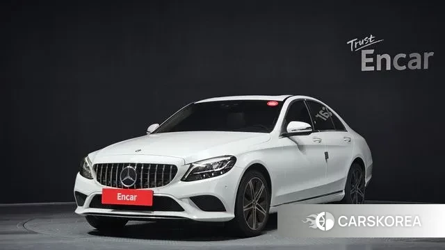 Mercedes-Benz C-Class W205 2021 Белый из Кореи