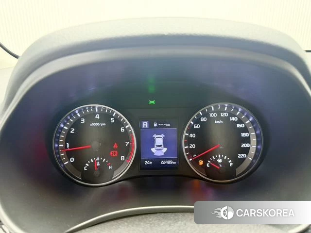 Kia Yi Ran 2022 Белый из Китая