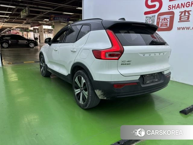 Volvo XC40 EV 2023 Белый из Китая