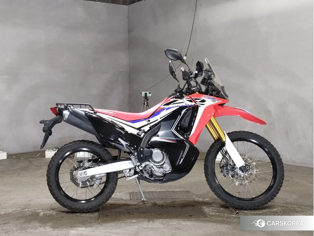 Проданный Honda CRF250 RALLY LD 2017 из Японии, фото 2