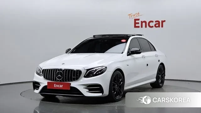 Mercedes-Benz E-Class W213 2019 Белый из Кореи