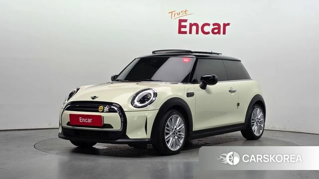 Mini Cooper 2021 Жемчужный цвет из Кореи
