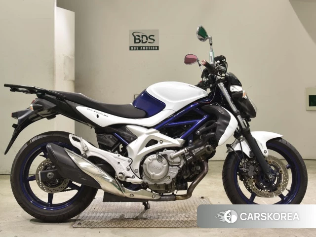 Проданный Suzuki GLADIUS 400 2010 из Японии