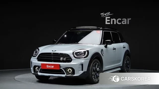 Mini Cooper S Countryman 2022 Светло-серебряный цвет из Кореи