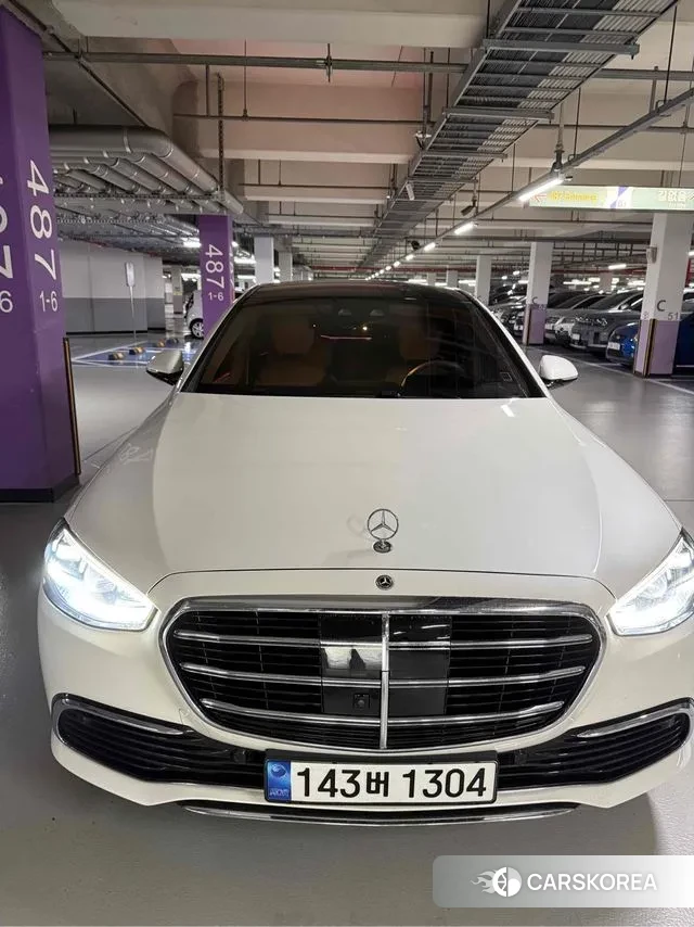 Mercedes-Benz S-Class W223 2023 Белый из Кореи