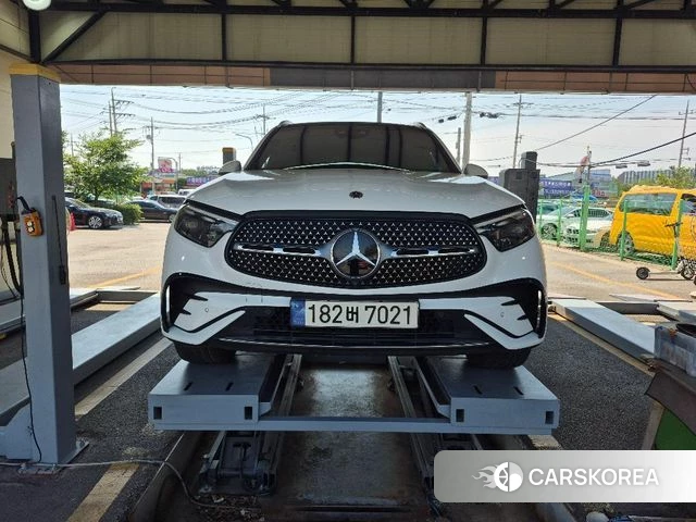 Mercedes-Benz GLC-Class X253 2023 Белый из Кореи