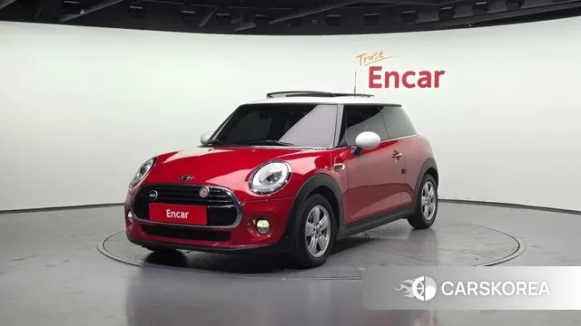 Mini Cooper D 2018 Красный из Кореи