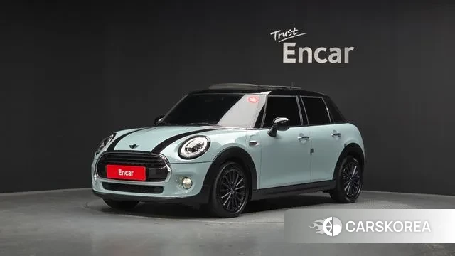 Mini Cooper 2018 Небесно-голубой из Кореи