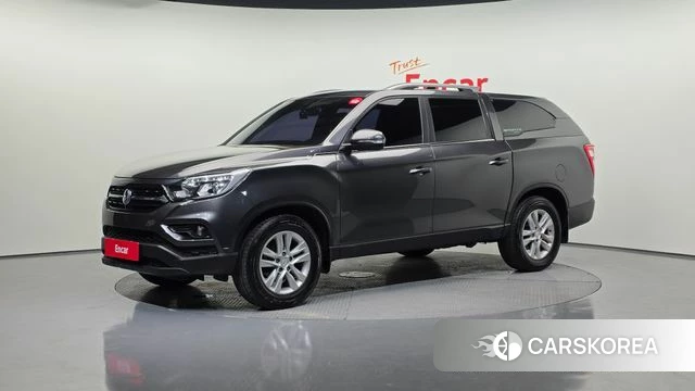 Ssangyong Rexton Sports 2018 Серый из Кореи