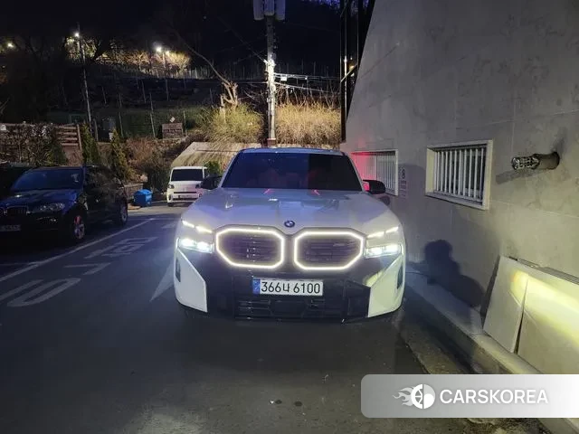 BMW XM (G09) 2023 Белый из Кореи