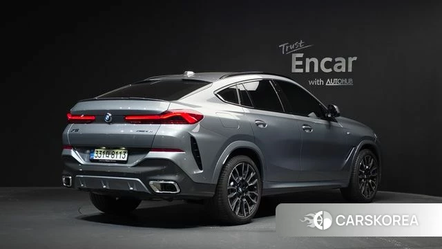 BMW X6 (G06) 2025 Серебристо-серый из Кореи