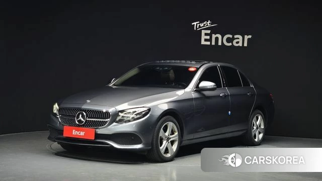 Mercedes-Benz E-Class W213 2018 Серый из Кореи