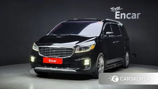 Kia The New Carnival 2018 Черный из Кореи