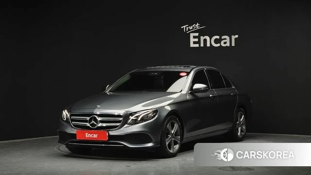 Mercedes-Benz E-Class W213 2019 Серый из Кореи