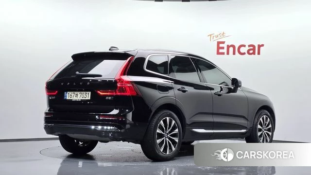 Volvo XC60 second Generation 2023 Черный из Кореи