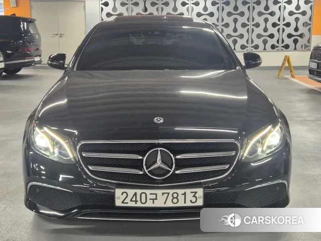 Mercedes-Benz E-Class W213 2020 Черный из Кореи