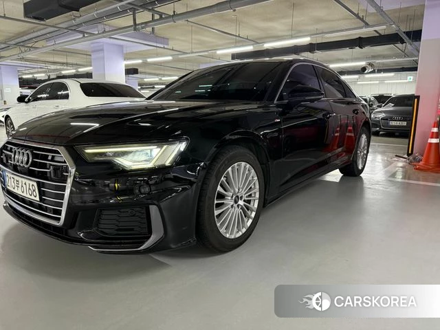 Audi A6 (C8) 2021 Черный из Кореи