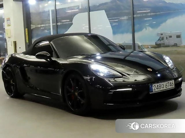 Porsche 718 Boxster 2019 Черный из Кореи