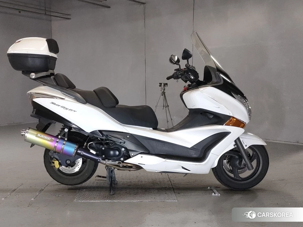 Проданный Honda SILVER WING 400 GT 2014 из Японии