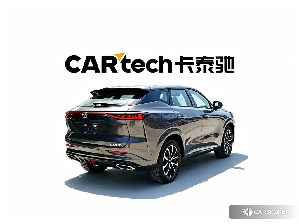 Chang'an UNI-Z New Energy 2026 Silver/gray из Китая