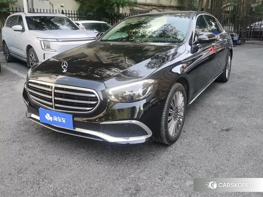 Mercedes-Benz E-Class 2023 Черный из Китая